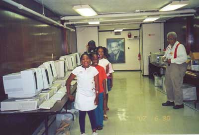 CAP volunteer and Hardware Coordinator Dan Davenport with the latest graduating class at Union Grove